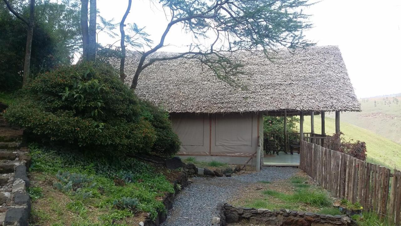 Maili Saba Camp Villa Nakuru Exterior photo