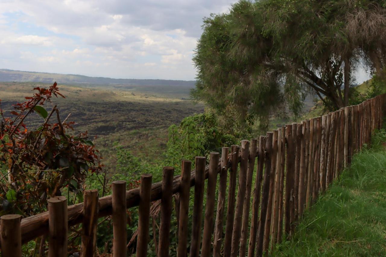 Maili Saba Camp Villa Nakuru Exterior photo