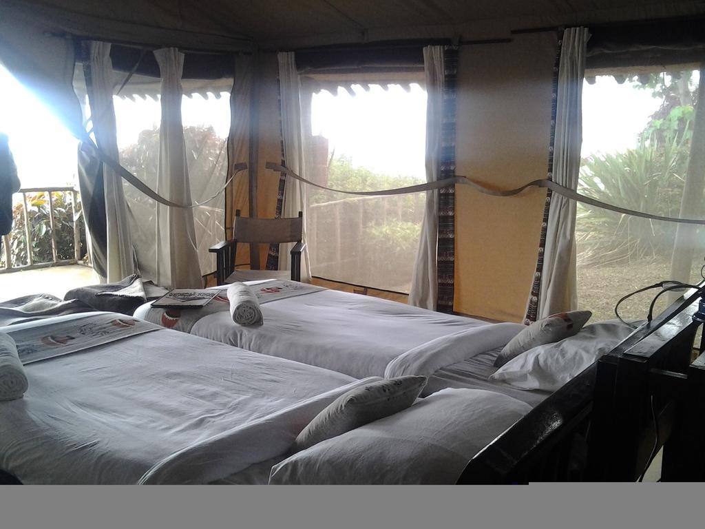 Maili Saba Camp Villa Nakuru Room photo